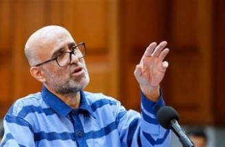 طبری توسط گروهی پنجاه‌نفره و در منزل لاریجانی بازداشت شده است