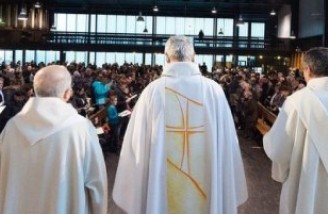 بیش از ۲۱۶ هزار کودک قربانی تجاوز کشیش های کاتولیک شده اند