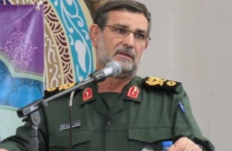 دشمنان مرتب پیغام می‌دهند دست از انتقام حاج قاسم بکشید