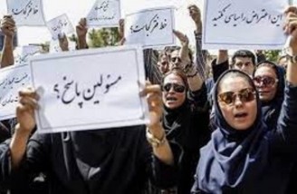 در برخی از شهرهای ایران تجمعات اعتراضی برگزار شد