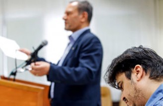 زم: اظهار ندامت و پشیمانی می‌کنم