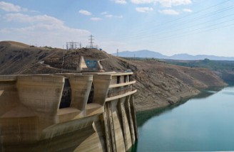 ذخیره‌ سد زاینده‌رود تنها تا دی‌ماه کفاف آب اصفهان را می‌دهد