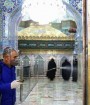 ضریح نقره حرم حضرت معصومه (س) مانع از شیوع کرونا می شود
