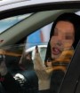 پلیس با افرادی که در خودرو کشف حجاب می‌کنند برخورد می کند