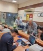 مدیر یک بانک به خاطر ارائه خدمات به زن بد حجاب برکنار شد