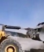 نماینده مجلس با لودر دیوار دانشگاه نجف آباد را خراب کرد
