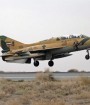 یک فروند هواپیمای جنگنده در اصفهان سقوط کرد