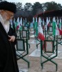 رهبر انقلاب: جبهه‌ی عدل و حق به پیروزی‌های بزرگ دست خواهد یافت