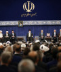 امروز اولویت با مسائل اقتصادی است