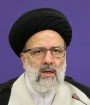 کسی که جامعه را به سوی غرب سوق دهد روشنفکر نیست