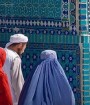 کار کردن زنان در کنار مردان حرام است